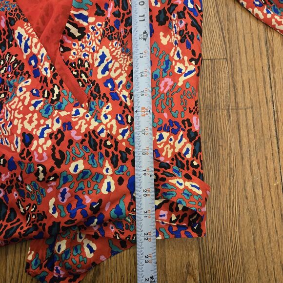 Tanya Taylor Kaylee Silk Red Wrap Blouse women's sz 6 Mixed Animal Print - Picture 11 of 11